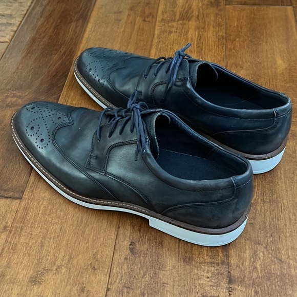 Ecco Biarritz Brogue Derby Shoes - Picture 4 of 14